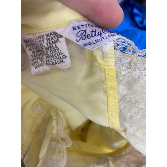 Vintage Better Made by Betty Oden Heirloom Yellow 6 Ruffle Lace Tulle Pageant Dr - Picture 10 of 11